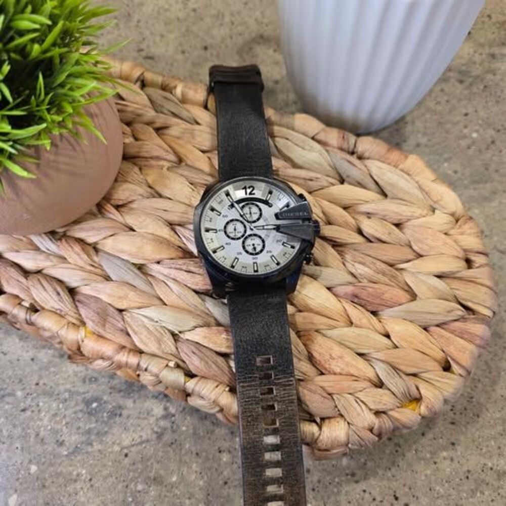 Diesel DZ-4422 Mega Chief Chronograph Watch